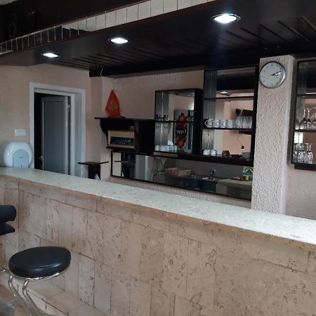 Kazablanka Rooms Aerodrom Susunja ภายนอก รูปภาพ