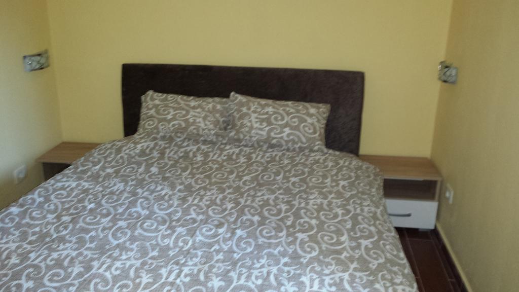 Kazablanka Rooms Aerodrom Susunja ภายนอก รูปภาพ